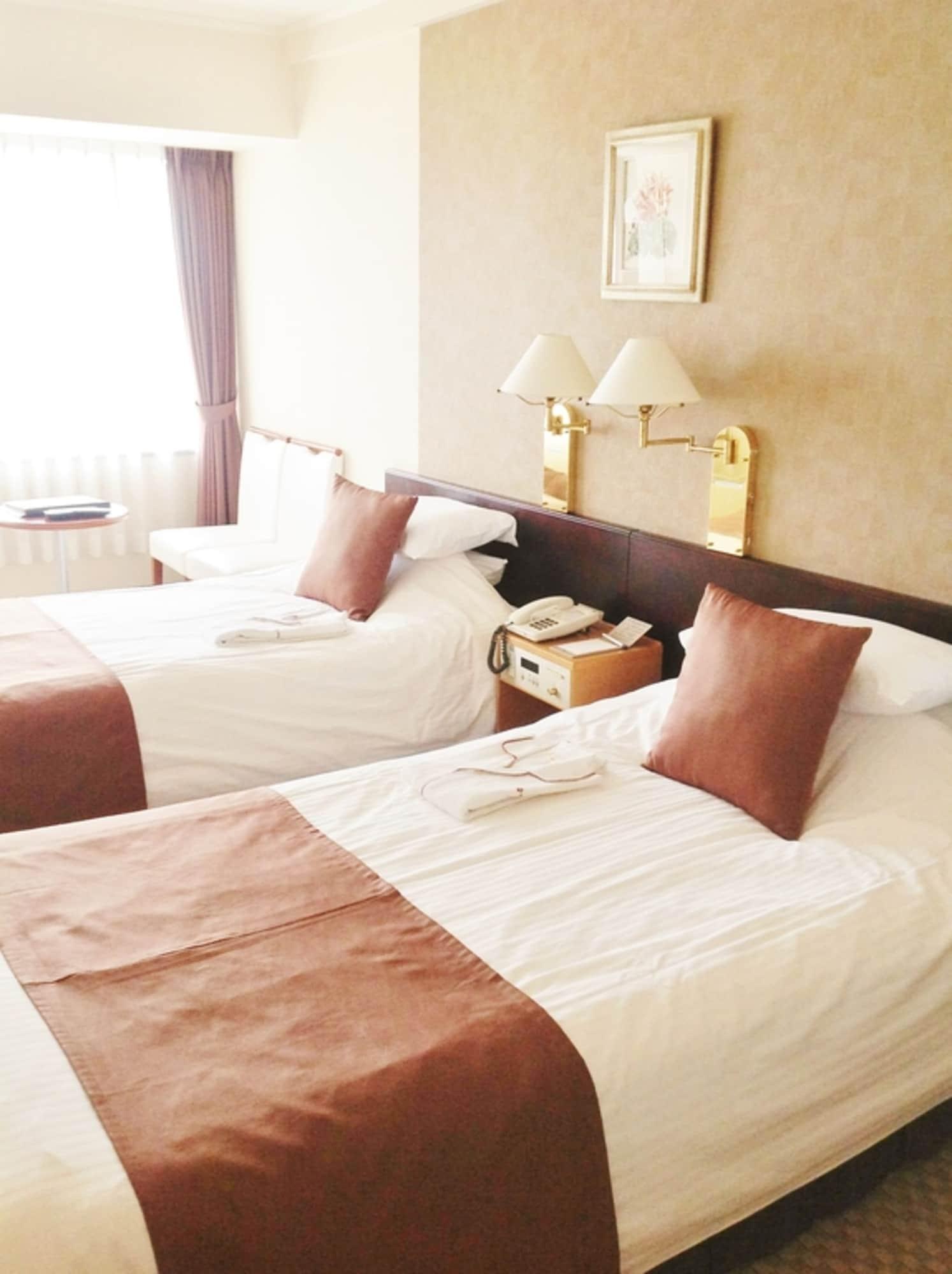 Okayama Plaza Hotel Extérieur photo