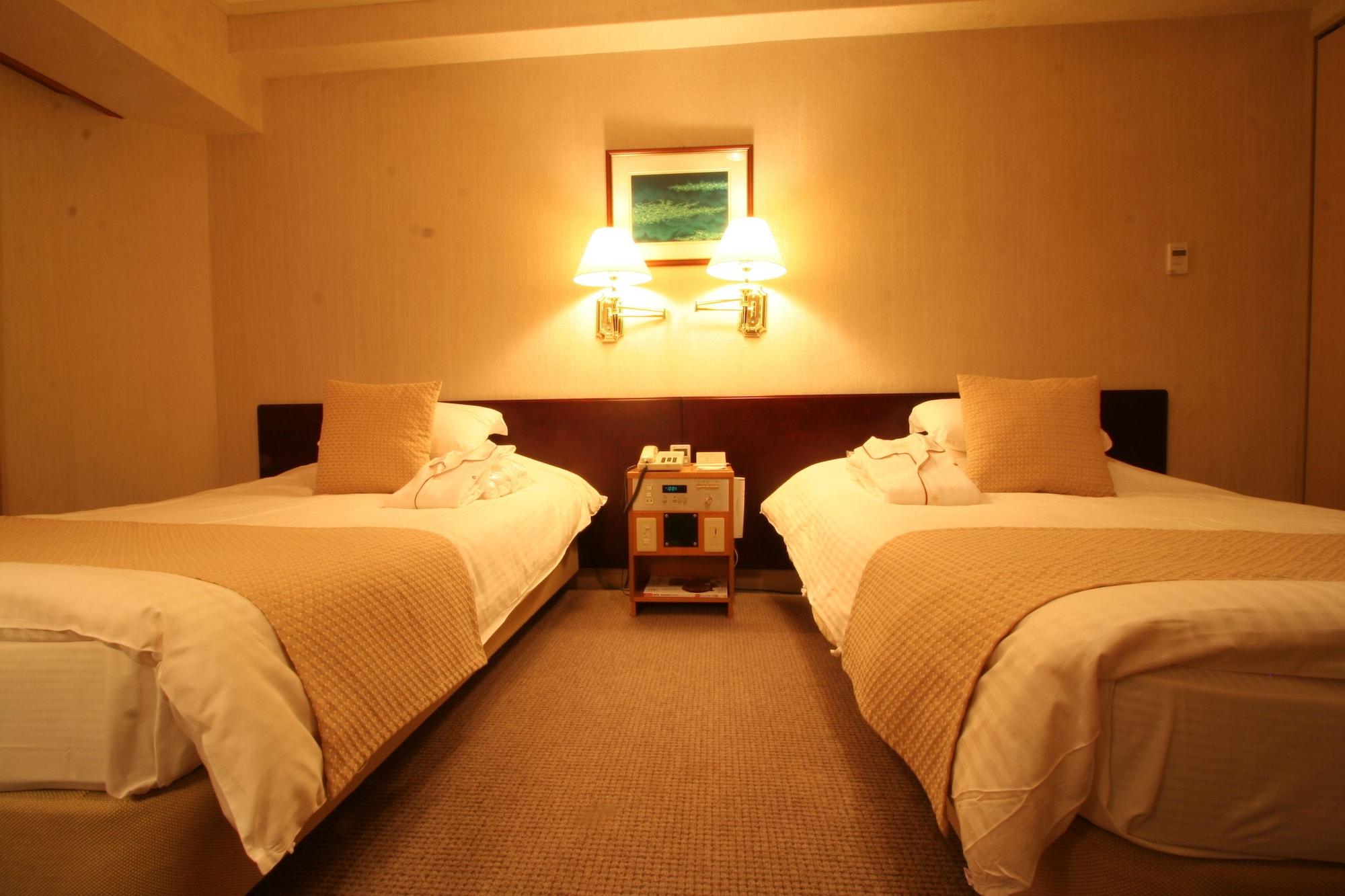 Okayama Plaza Hotel Extérieur photo