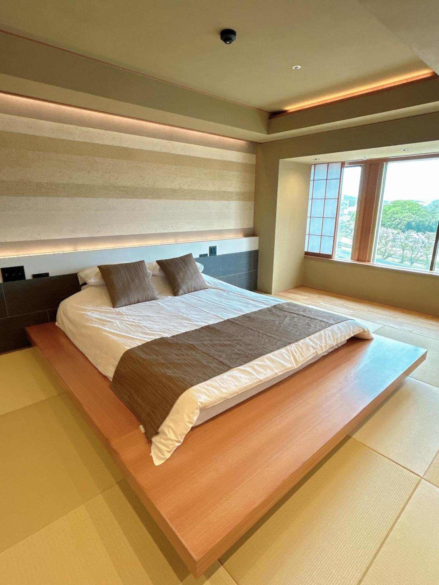Okayama Plaza Hotel Extérieur photo