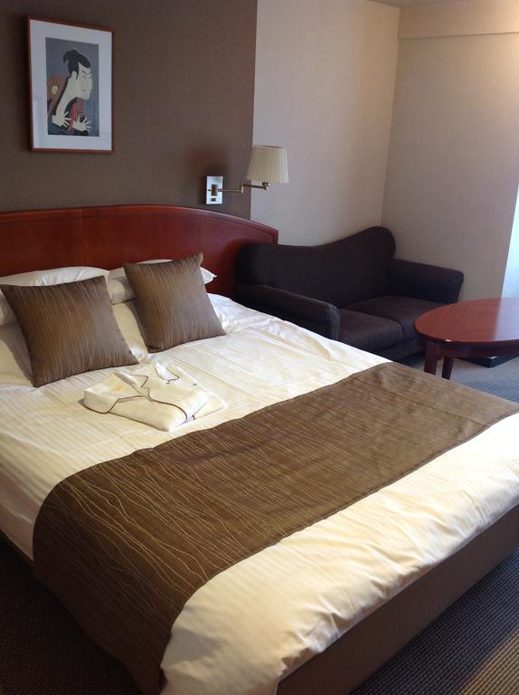 Okayama Plaza Hotel Extérieur photo