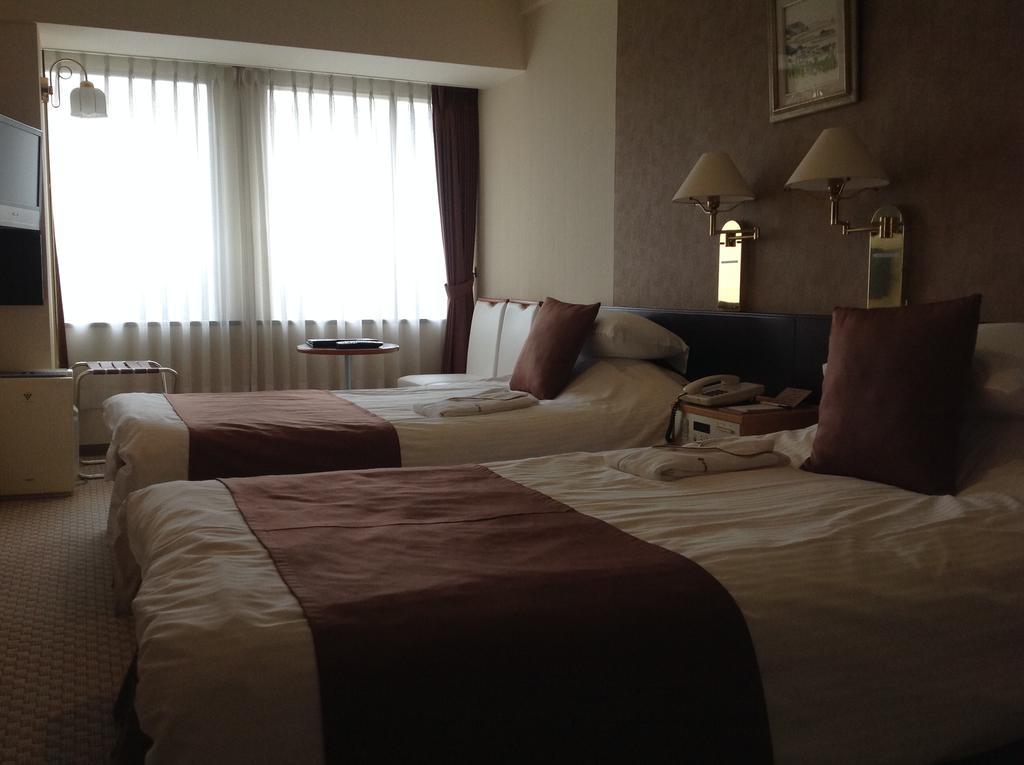 Okayama Plaza Hotel Extérieur photo
