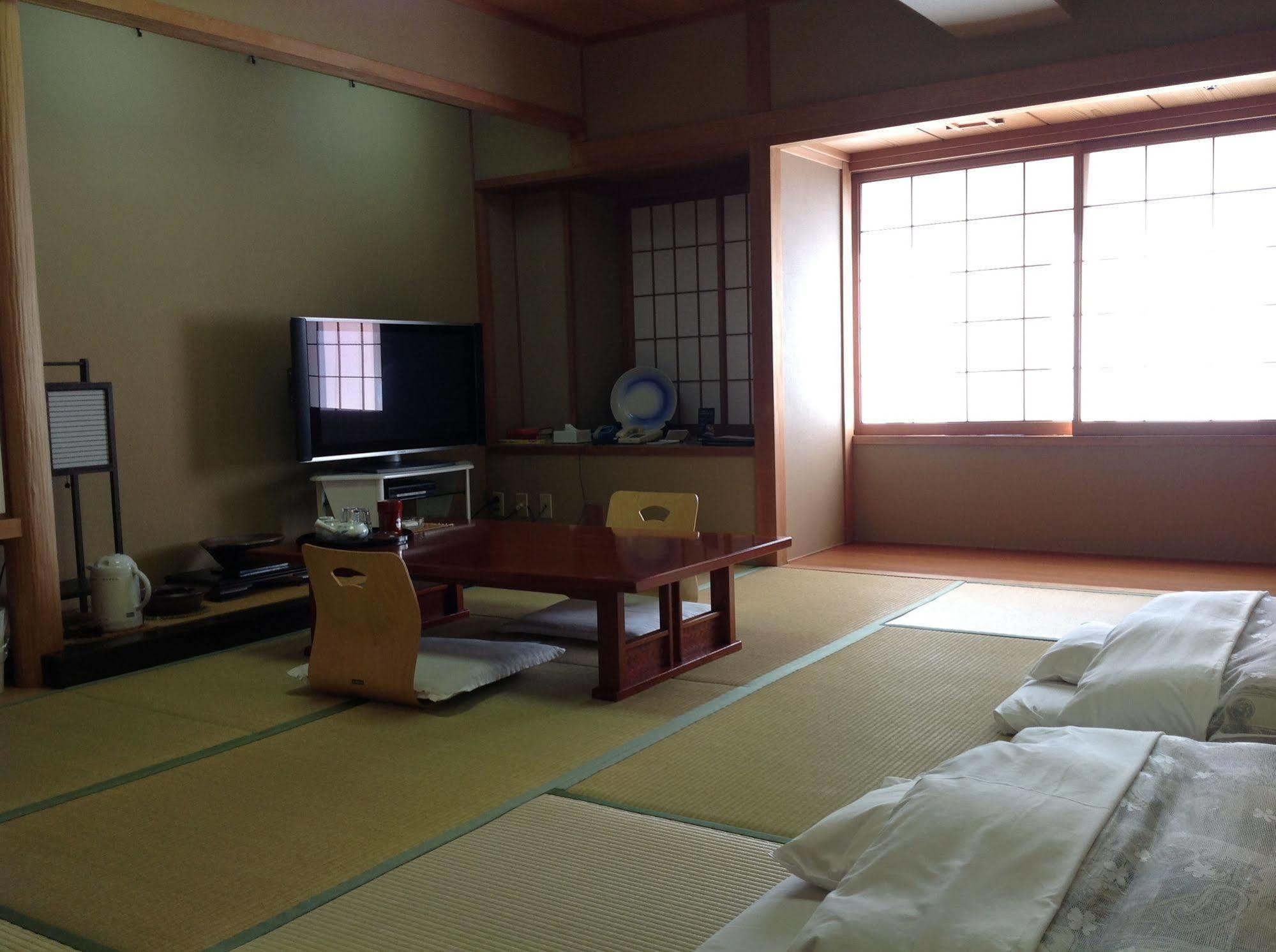 Okayama Plaza Hotel Extérieur photo